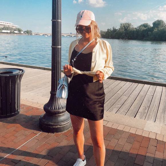 lindseybornstei